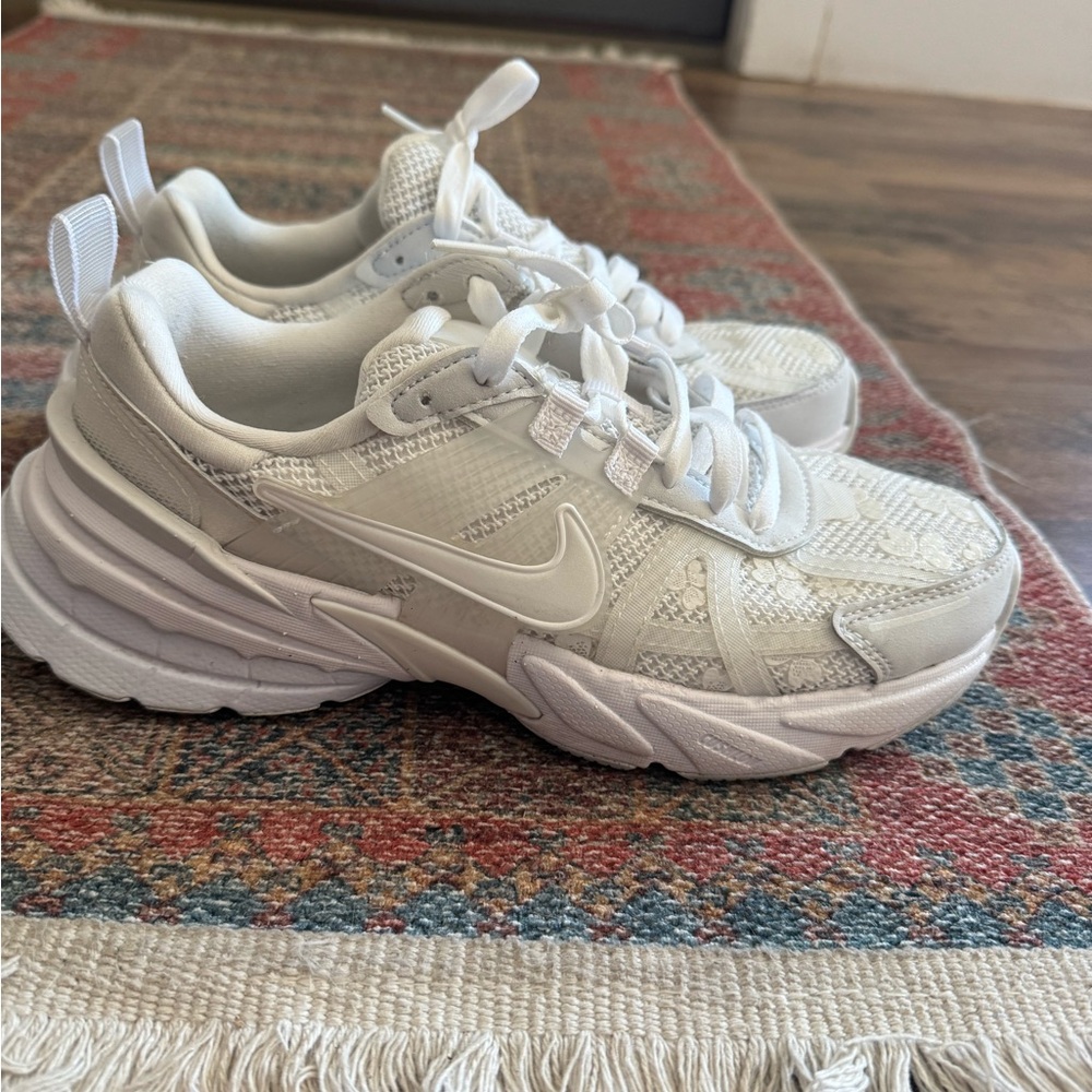 Nike V2k Run